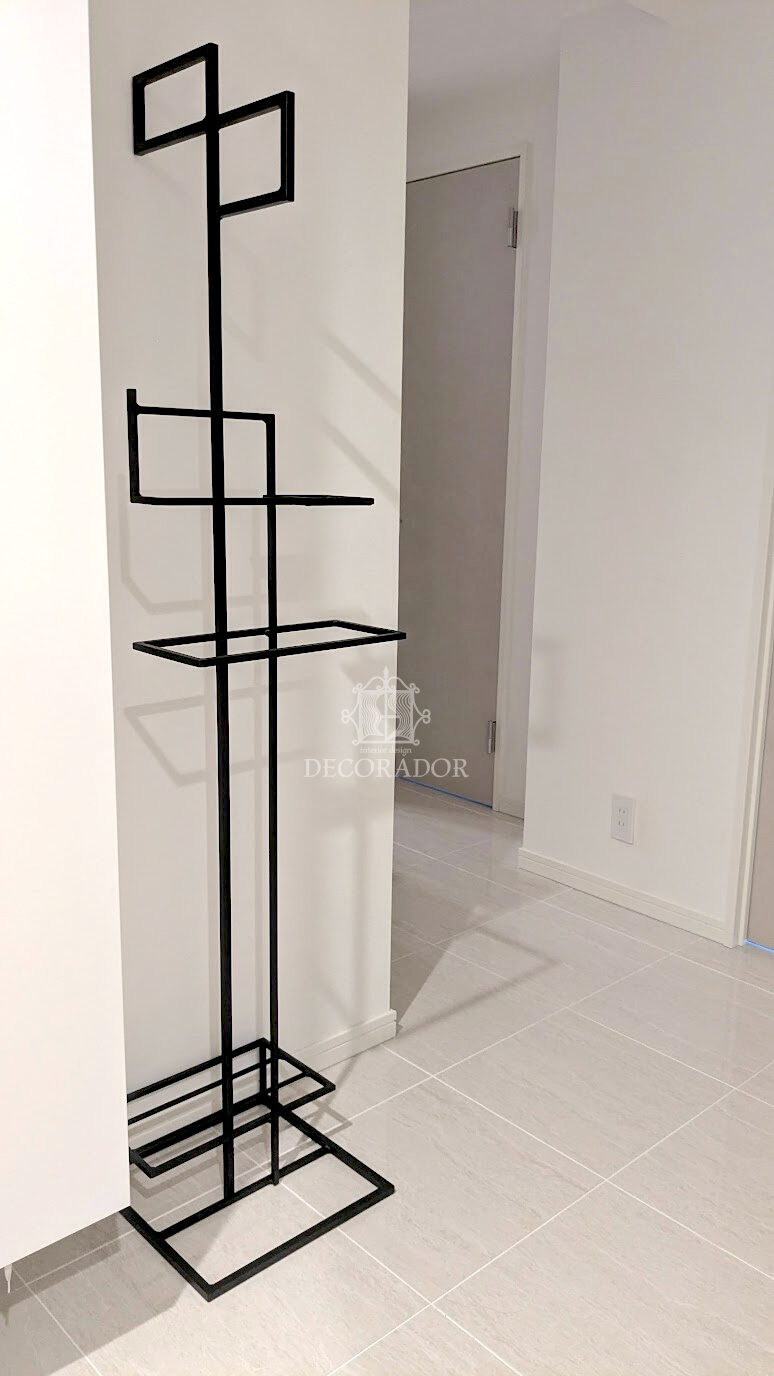 アイアンコートハンガー