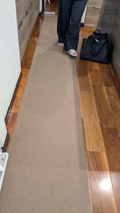 ファブリックフロア施工前　廊下